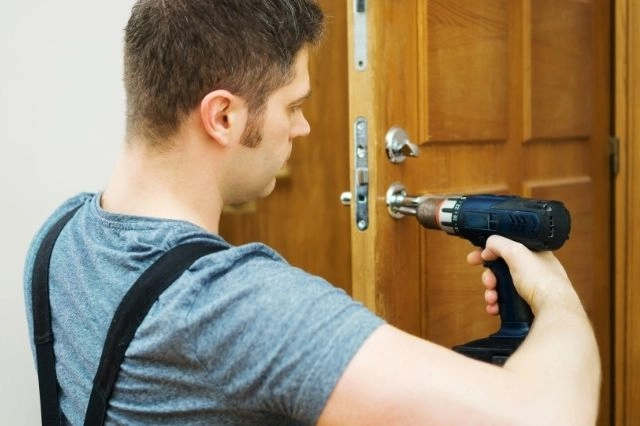 Lock changing services Lock changing services